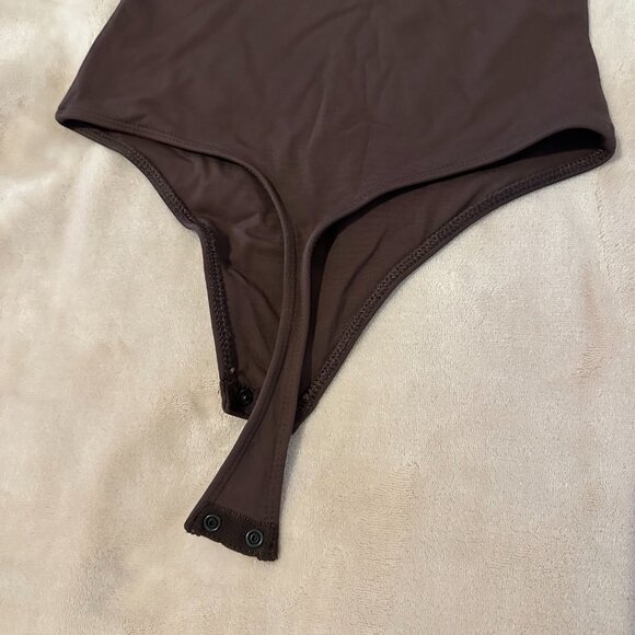 Aritzia Brown Sculpting Bodysuit - Picture 4 of 5